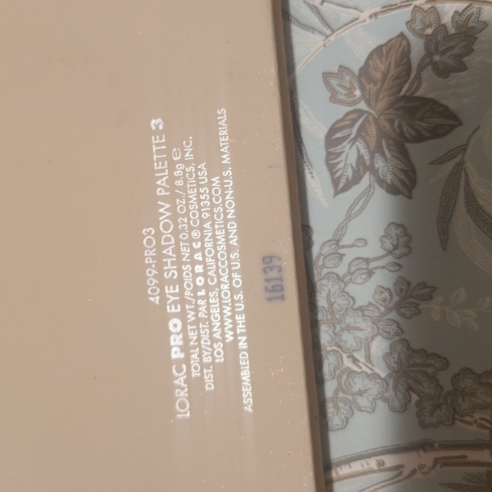 LORAC PRO - Picture 3 of 3